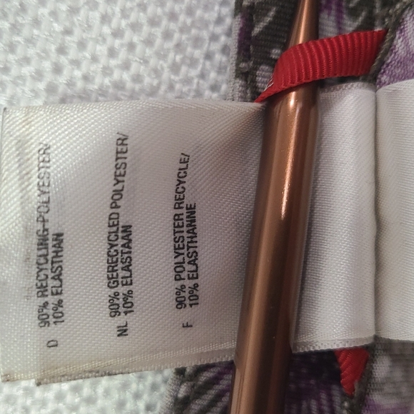 The North Face Athletic Top Short Sleeve V-Neck Vapor Wick Purple Size X-Small - Picture 10 of 11